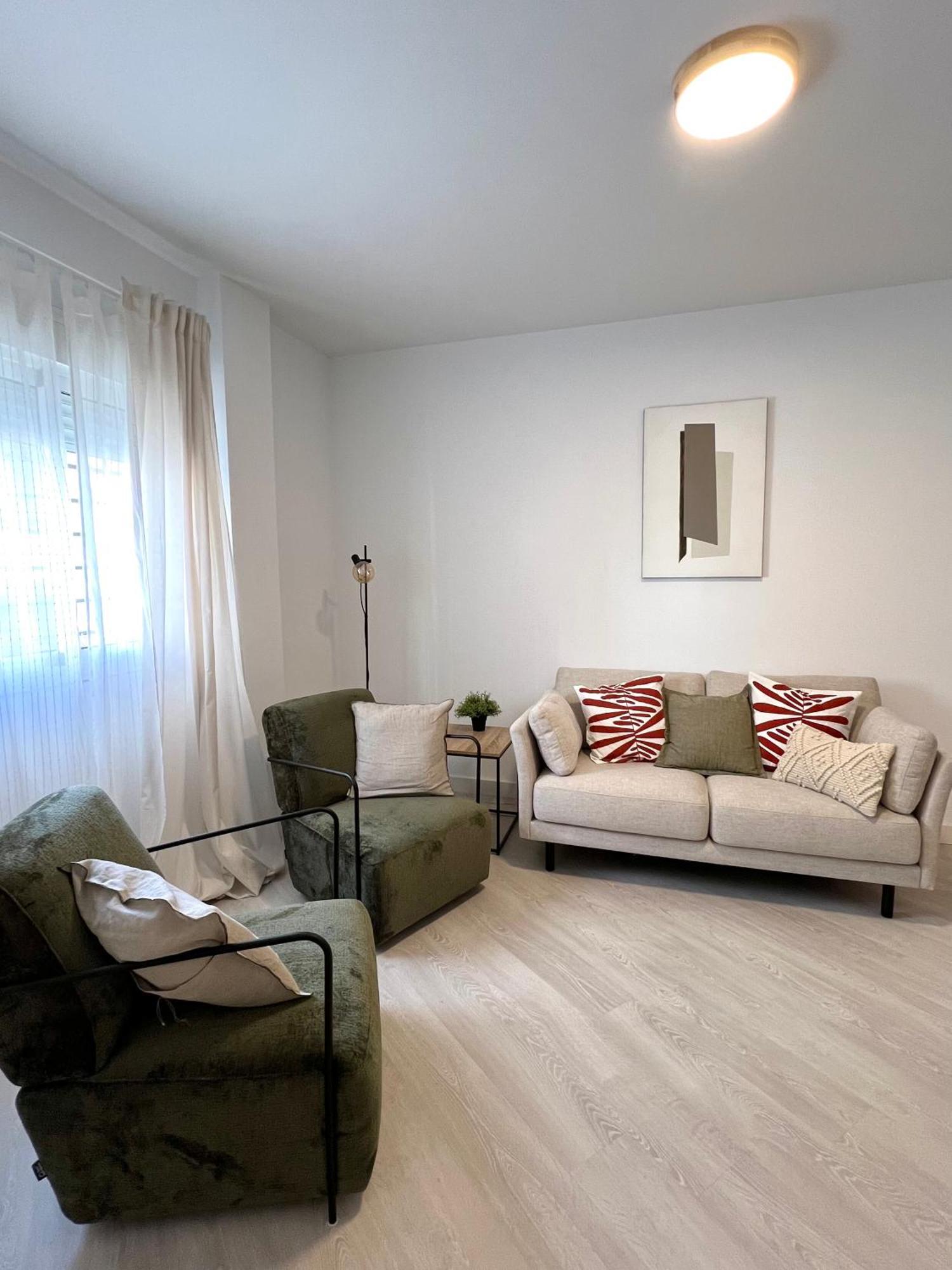 Amazing Apartment City Center - Optional Parking Málaga Exteriör bild