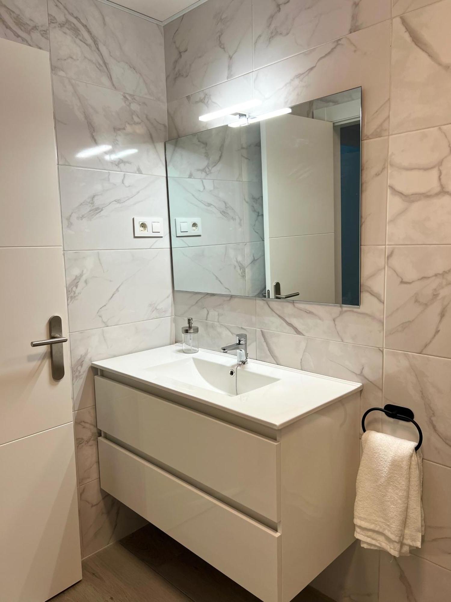 Amazing Apartment City Center - Optional Parking Málaga Exteriör bild
